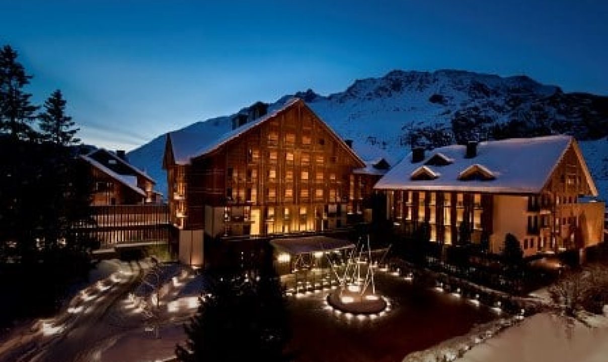 The Chedi Andermattواقع در آندرمات, سوئیس